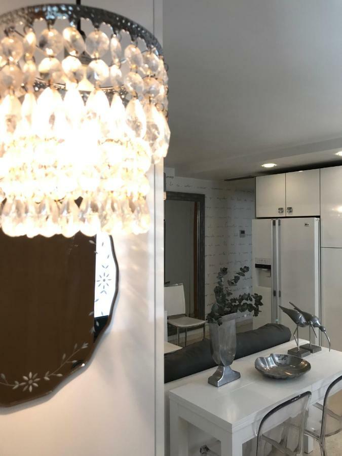 Apartamento Cadiz De Cine Bagian luar foto