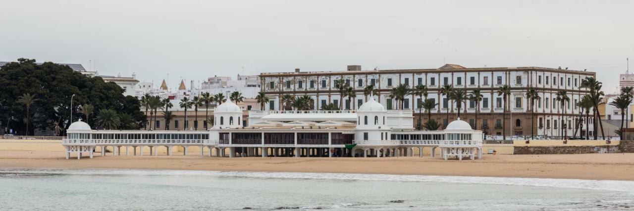 Apartamento Cadiz De Cine Bagian luar foto