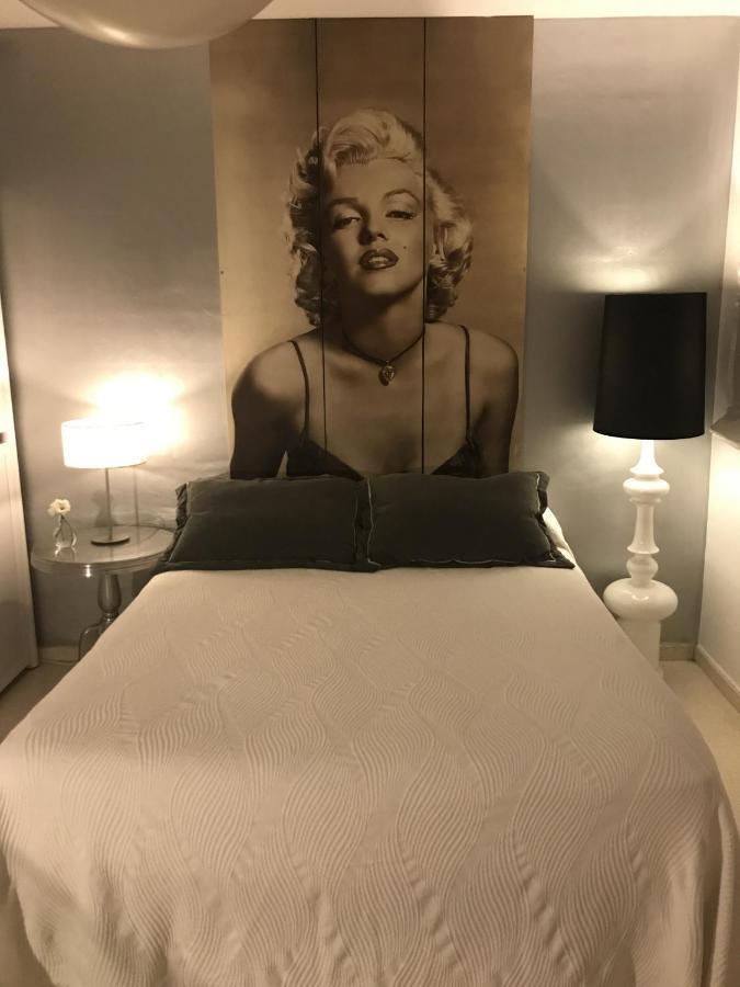 Apartamento Cadiz De Cine Bagian luar foto