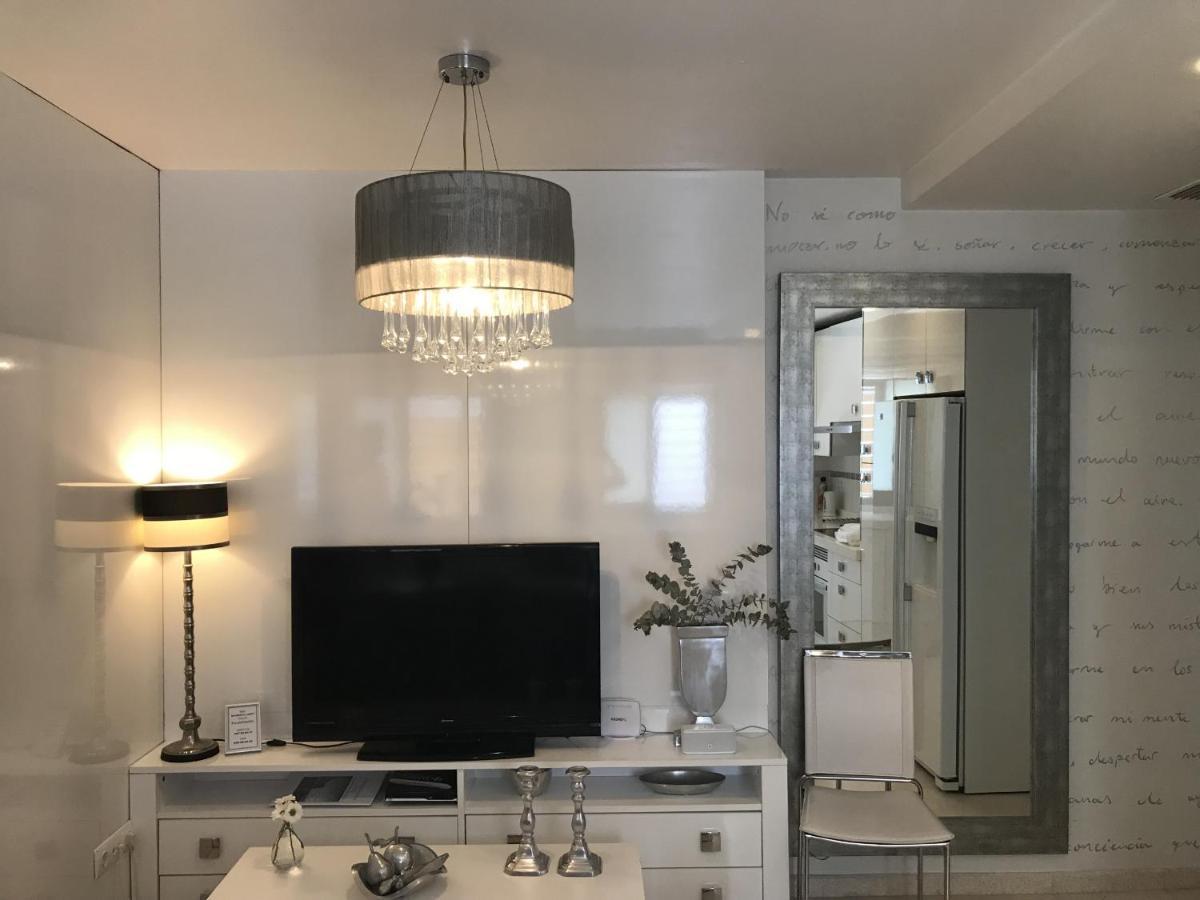 Apartamento Cadiz De Cine Bagian luar foto